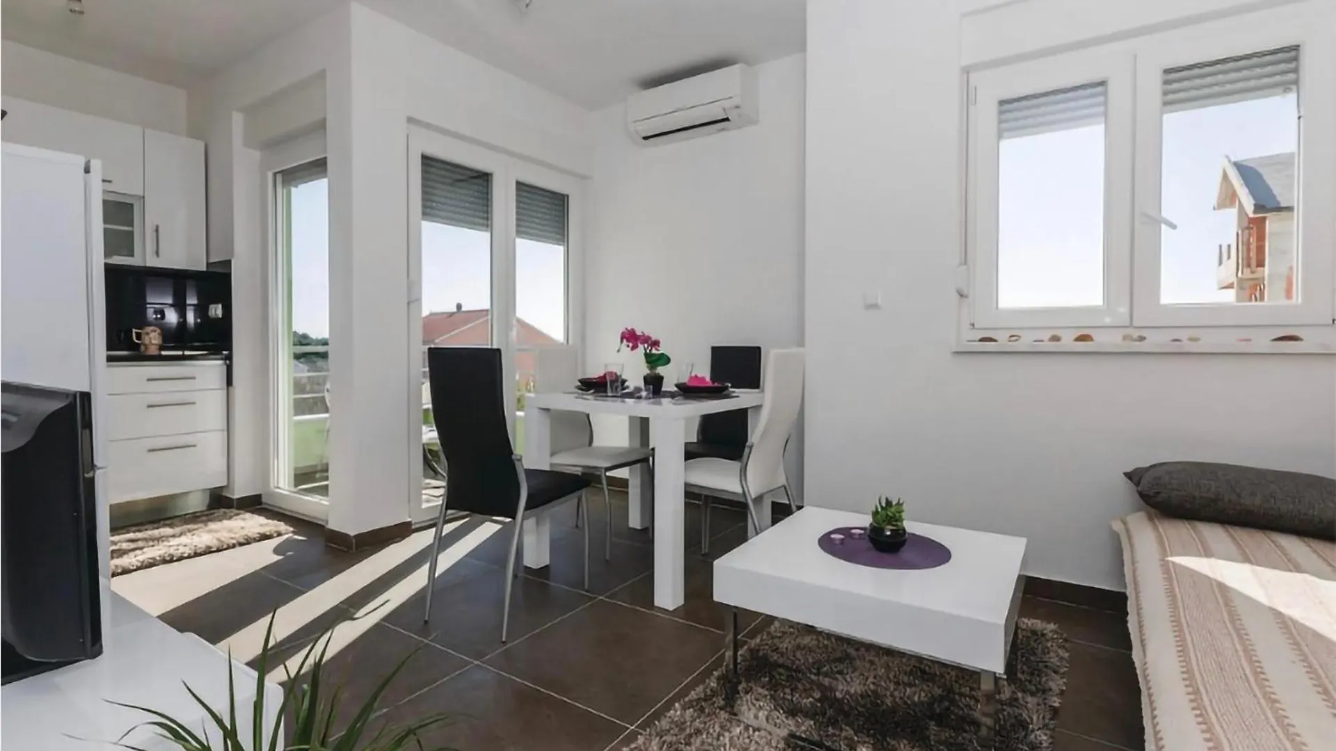 Amazing Apartment In Saldun With Wifi