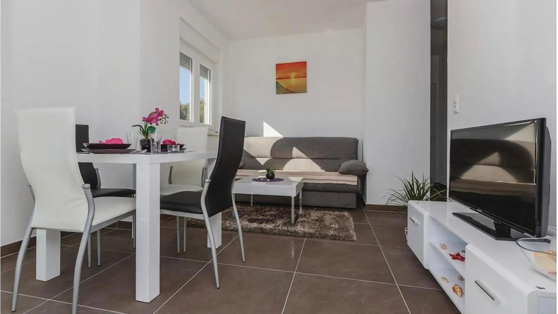 Amazing Apartment In Saldun With Wifi Trogir Chorvatsko